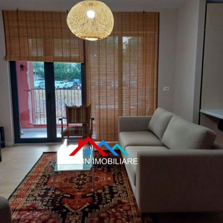 Tirane, jepet me qera apartament 2+1, , 95 m2 700 € (kodra diellit)