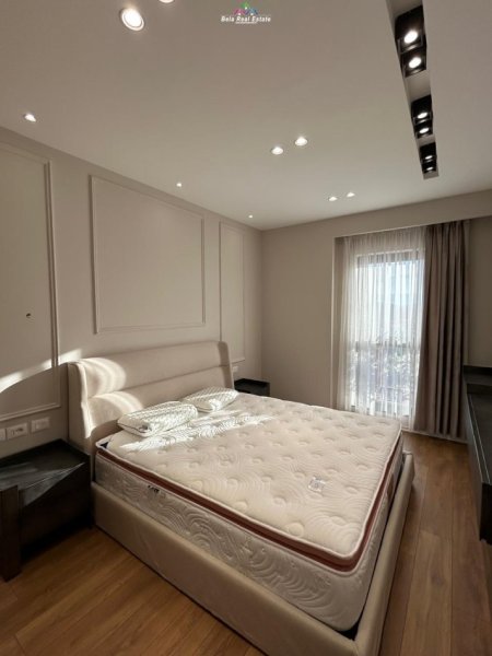 Tirane, jepet me qera apartament 1+1, Kati 20, 80 m2 1,000 € (rruga e kavajes)