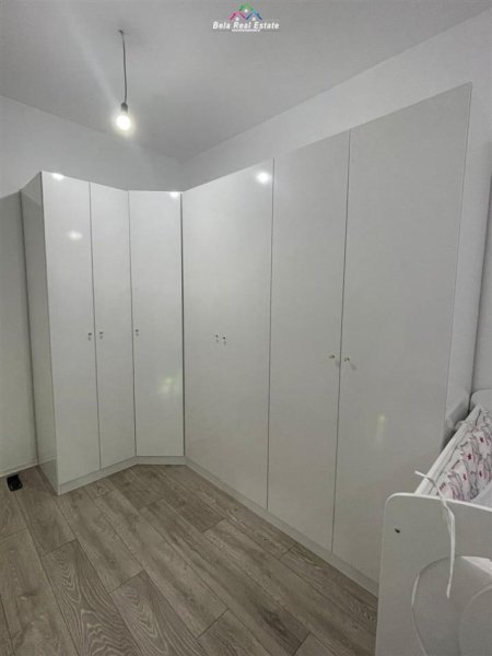 Tirane, jepet me qera apartament 1+1, Kati 2, 70 m2 400 € (Ali demi)