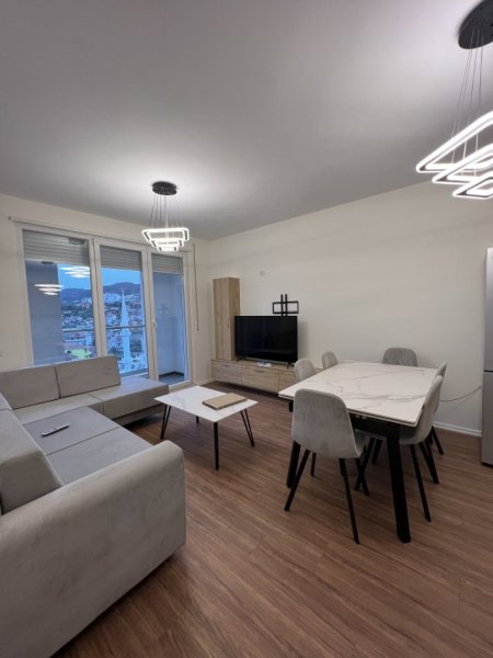 Tirane, jepet me qera apartament 2+1+Ballkon, Kati 8, 95 m2 500 € (Hamdi pepo)