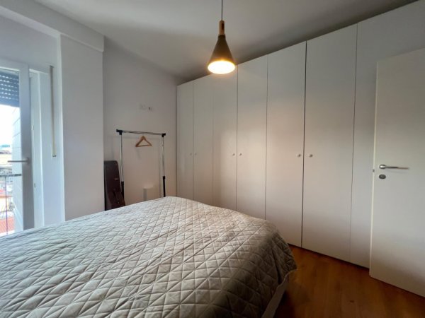 Tirane, shitet apartament 2+1+Ballkon, , 86 m2 199,000 € (Jordan Misja)