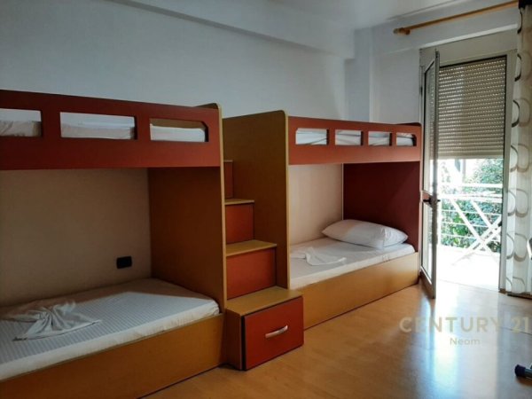 Tirane, jepet me qera apartament 2+1, Kati 2, 95 m2 650 € (kopshti zologjik)