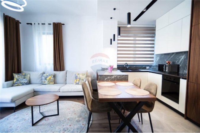 Tirane, shitet apartament 2+1+Ballkon, Kati 5, 83 m2 185,000 € (kodra e diellit)