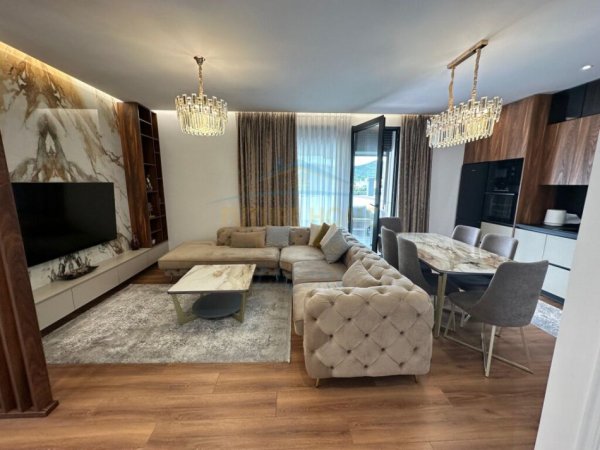 Tirane, jepet me qera apartament 2+1+Parkim, Kati 3, 100 m2 1,500 € (Teg, Residenca Sofia)