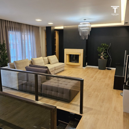 Tirane, shes apartament duplex 4+1+Ballkon, Kati 4, 1,500,000 € (RTSH)