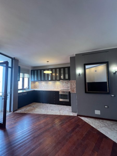Tirane, shitet apartament 3+1, , 133 m² 128,000 € (Ruga e Thesarit,Fresk)