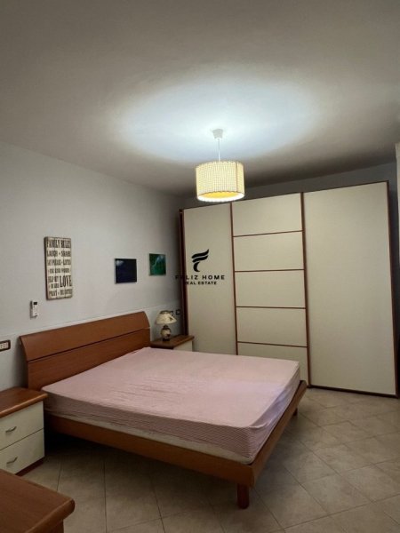 Tirane, jepet me qera apartament 1+1, Kati 1, 70 m² 440 € (MYSLYM SHYRI)