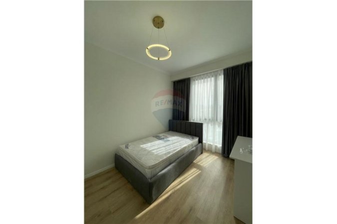 Tirane, jepet me qera apartament 2+1+Ballkon, Kati 5, 102 m² 800 € (Apartament 2+1 me qira te Bulevardi Ri)