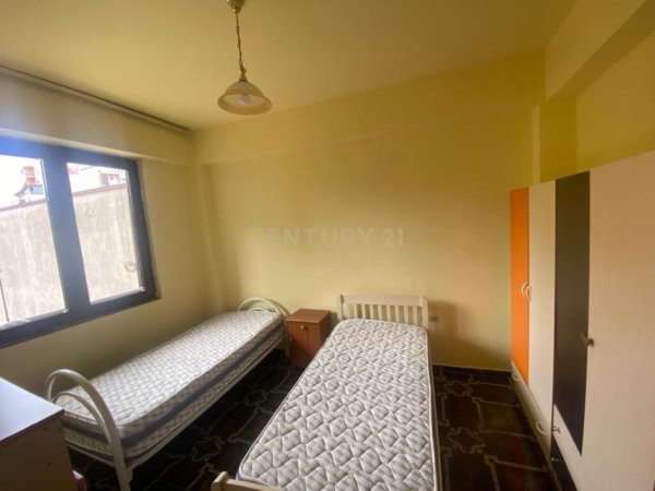 Tirane, jepet me qera apartament 1+1, Kati 2, 107 m² 300 € (Siri Kodra everest92771)
