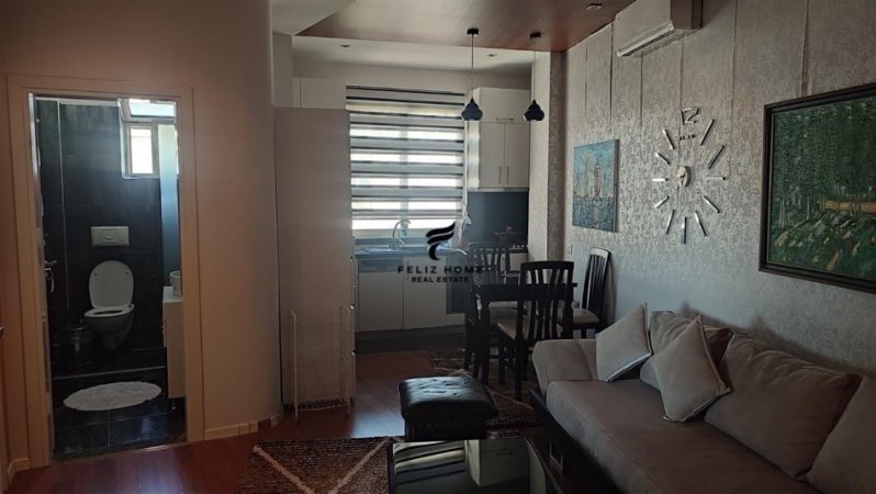 Tirane, jepet me qera apartament 2+1, Kati 3, 73 m² 520 € (STACIONI TRENIT)