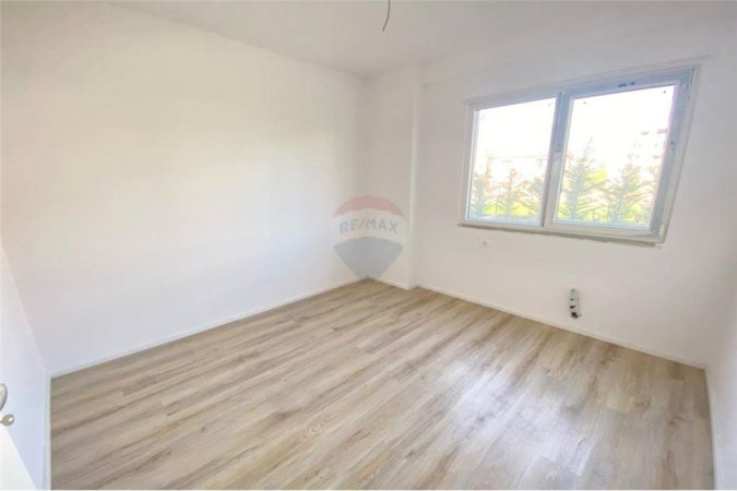 Tirane, apartament , Kati 1, 84 m² 450 € 