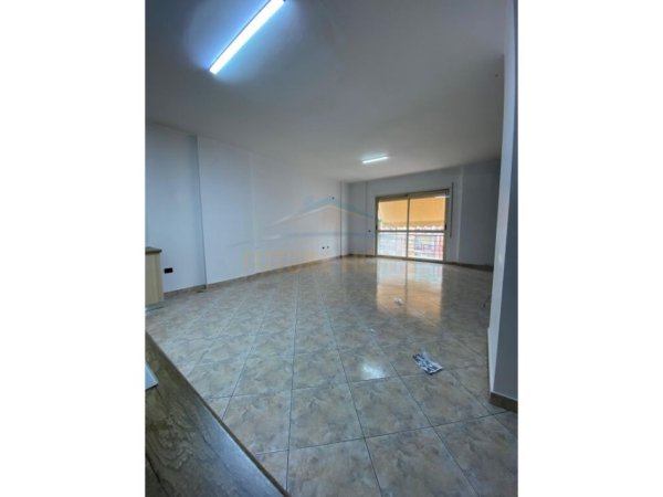 Tirane, shitet apartament 2+1+Ballkon, Kati 7, 124 m² 198,000 € (DON BOSKO)