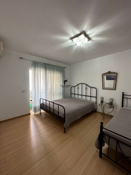 Tirane, jepet me qera apartament 2+1, Kati 2, 80 m² 700 € (STADIUMI DINAMO)