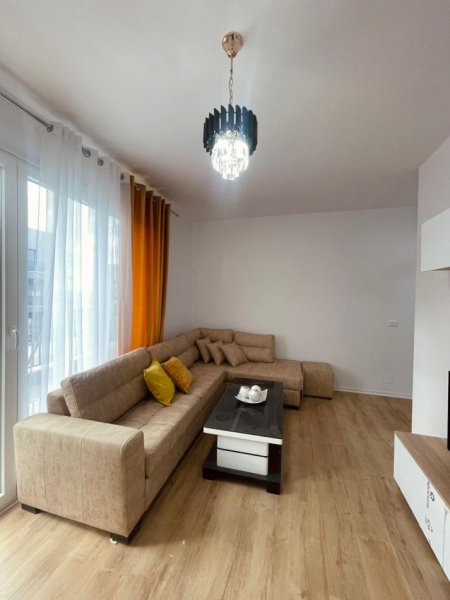Tirane, jepet me qera apartament 1+1+Ballkon, Kati 8, 60 m² 500 € (Don Bosko)