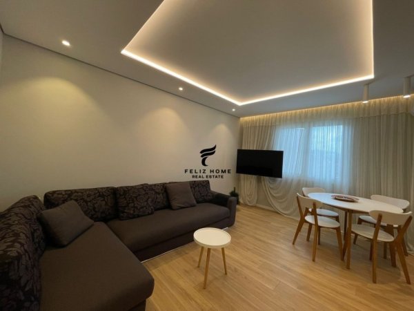 Tirane, jepet me qera apartament 1+1, Kati 3, 60 m² 550 € (VASIL SHANTO)