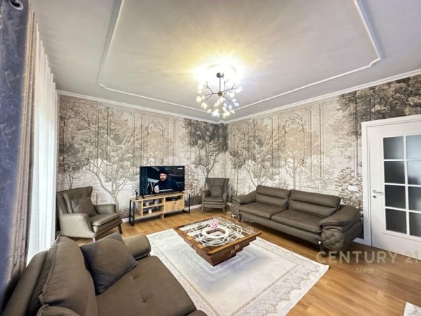Tirane, shitet apartament 2+1, Kati 2, 110 m² 205,000 € (Kopeshti Botanik)