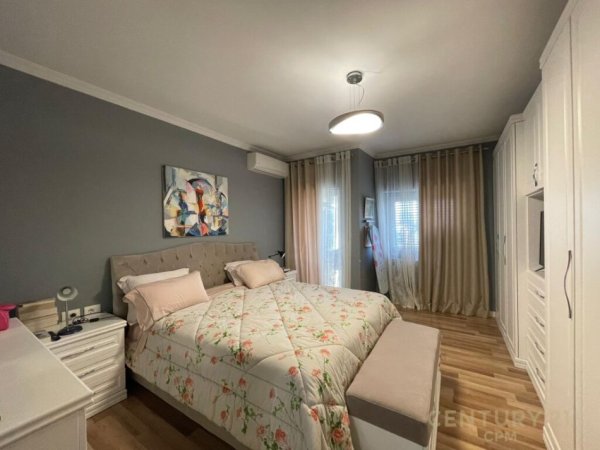 Tirane, shitet apartament 2+1, Kati 8, 127 m² 286,000 € (Kopshti Botanik)