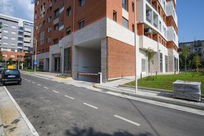Tirane, shitet ambjent biznesi , , 138 m² 345,750 € (Rruga E Dibrës, Pranë Komisariatit Nr.4)