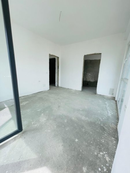 Tirane, shes apartament 2+1+Ballkon, Kati 10, 96 m² 155,000 € (Rruga 5 Maji)