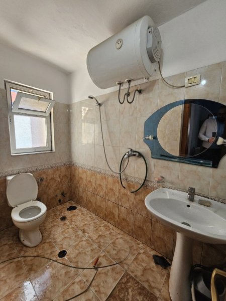 Tirane, shitet apartament 1+1, Kati 3, 65 m² 80,000 € (ALI DEM)