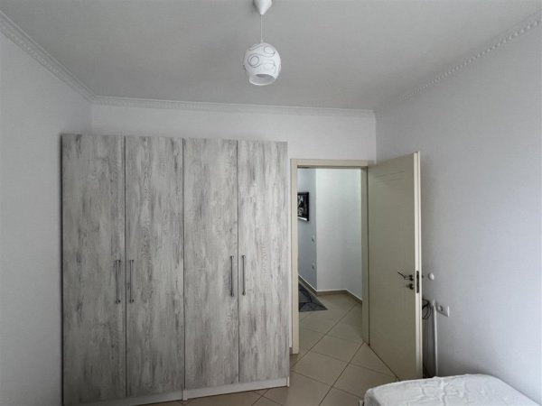 Tirane, jepet me qera apartament 2+1+Ballkon, Kati 2, 90 m² 500 € (selite)