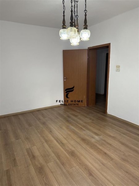 Tirane, shitet apartament 1+1, Kati 4, 45 m² 129,150 € (BLLOKU)