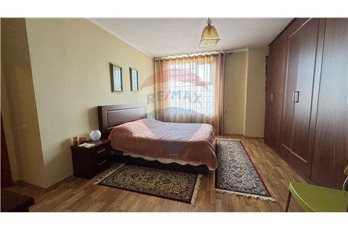 Tirane, shitet apartament 3+1, Kati 21, 157 m² 349,000 € (Qender - Qendër, Albania)