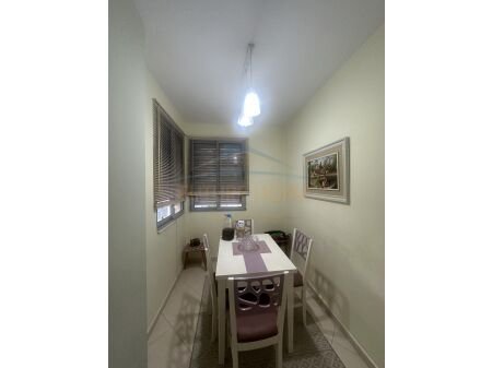 Tirane, jepet me qera apartament 2+1, Kati 3, 92 m² 400 € (Rruga Shefqet Kuka)