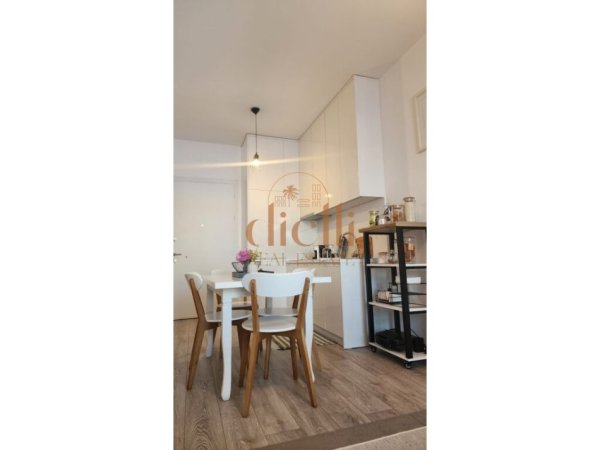 Tirane, shitet apartament 1+1, , 53 m² 85,000 € 