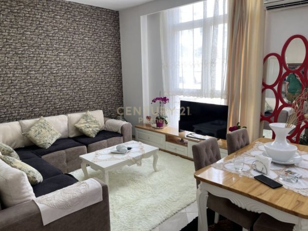 Tirane, shes apartament 2+1+Ballkon, Kati 6, 87 m² 230,000 € (KOMPLEKSI DELIJORGJI)