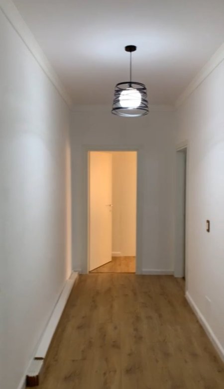 Tirane, jepet me qera apartament 1+1, Kati 5, 45 m² 350 € (Fresk)