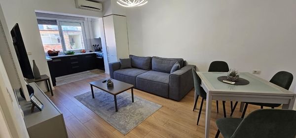 Tirane, shitet apartament 1+1, , 70 m² 143,000 € (Myslym Shyri)