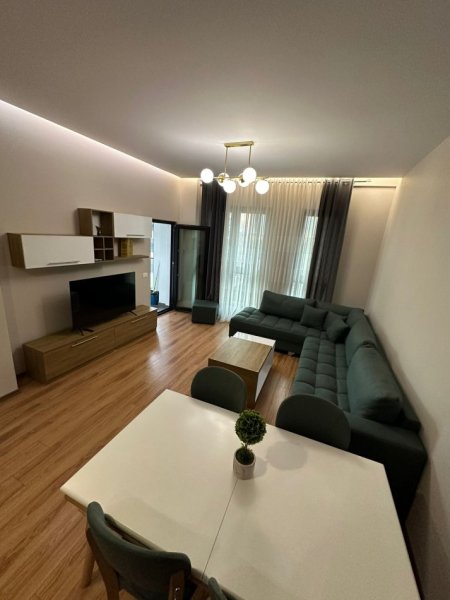Tirane, jepet me qera apartament 1+1+Ballkon, Kati 6, 70 m² 700 € ( SQUARE 21, RRUGA E KAVAJES)