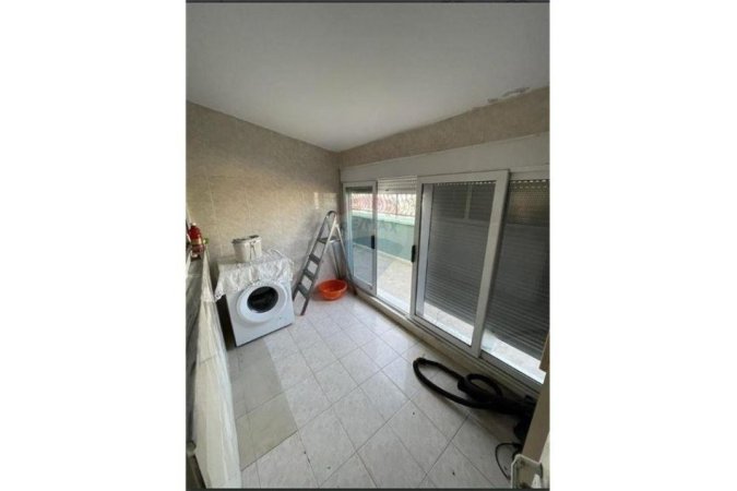 Durres, shitet apartament 4+1+Aneks+Ballkon, Kati 7, 252 m² 175,000 € (Shite Apartament 4+2 pranë Markates , Durres)