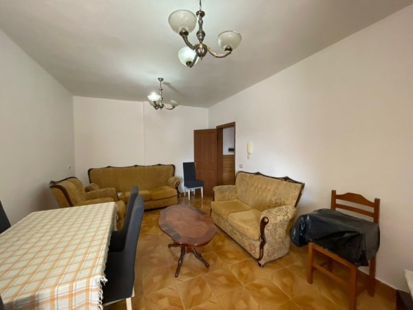 Tirane, shitet apartament 2+1, Kati 4, 90 m² 140,000 € (medrese)