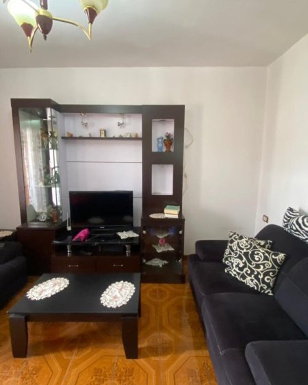 Tirane, shitet apartament 1+1+Ballkon, Kati 5, 70 m² 85,000 € (rruga Pandi Dardha Laprake)
