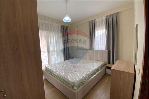 Tirane, shitet apartament 1+1, Kati 4, 68 m² 85,000 € (Rruga Kongresi i Manastirit - Porcelan - Oxhaku, Albania)