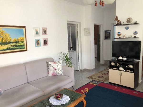 Vlore, shitet apartament 2+1, Kati 2, 90 m² 93,000 € (VLORE)