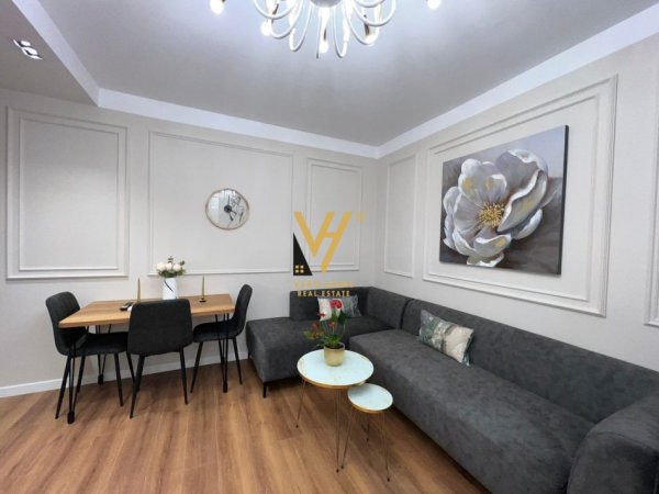 Tirane, jepet me qera apartament 1+1+Ballkon, Kati 2, 70 m² 600 € (LIQENI I THATE)