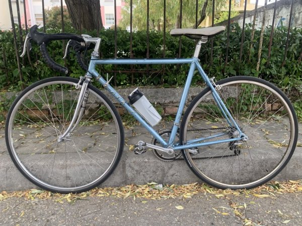 Fier, shes biciklete Atala blu e hapur, 250 €