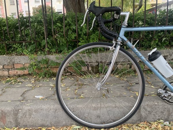 Fier, shes biciklete Atala blu e hapur, 250 €