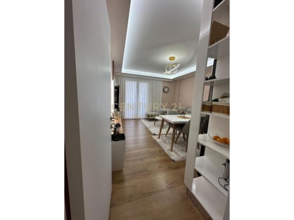 Durres, shitet apartament 2+1+Ballkon, Kati 3, 78 m² 145,000 € (Stadiumi ne Durres)