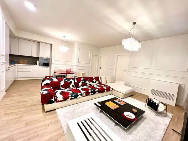 Tirane, shitet apartament 2+1, , 90 m² (VETEM AGJENSI REXHINA!)