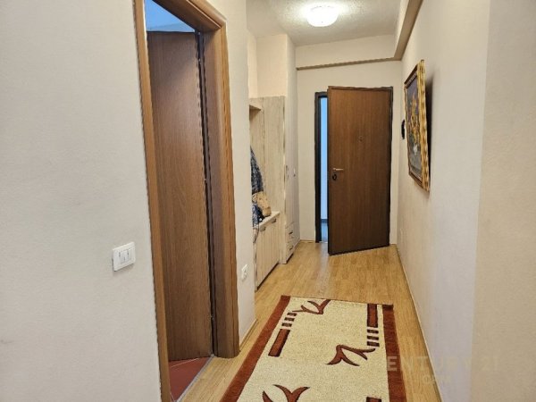 Tirane, jepet me qera apartament 2+1, Kati 3, 120 m² 700 € (Pazari i Ri)
