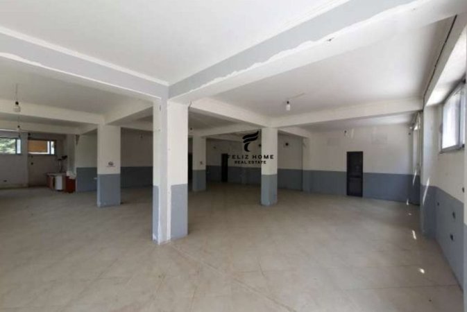 Tirane, jepet me qera magazine , , 170 m² 300 € (ALI DEMI)