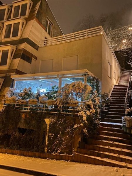 Tirane, shitet Vile 3+1+Ballkon, Kati 2, 118 m² 400,000 € (Kodra e Diellit 2)