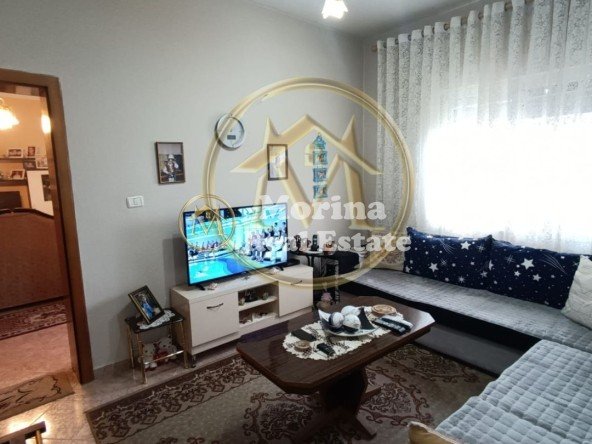 Tirane, shitet apartament 5+1, Kati 3, 220 m² 200,000 € (QSUT)