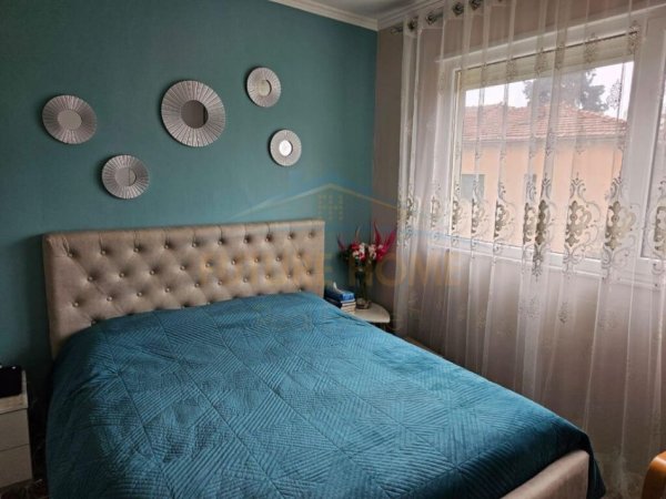 Tirane, shitet apartament 3+1+Ballkon, Kati 1, 110 m² 197,000 € (Petro nini luarasi)