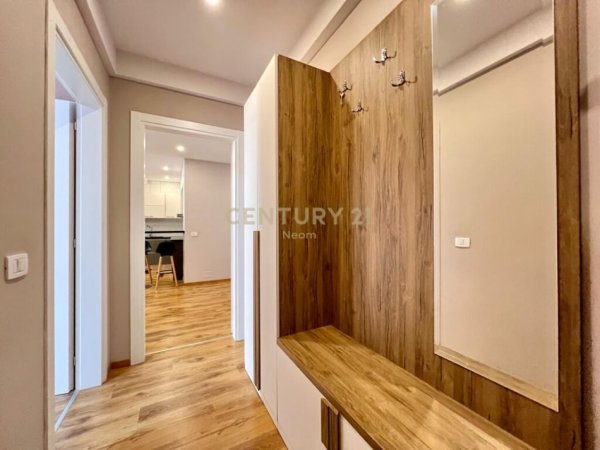 Tirane, apartament , Kati 7, 120 m² 1,200 € 