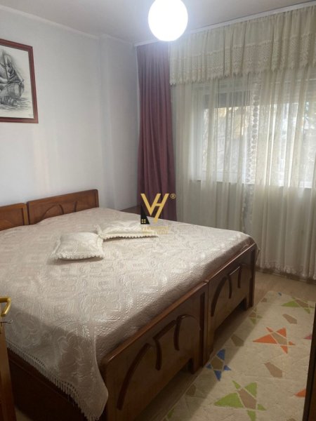Tirane, jepet me qera apartament 2+1+Ballkon, Kati 3, 90 m² 500 € (DON BOSKO)